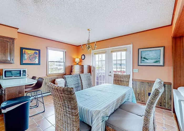 Fenwick Island --- 20 W Maryland Avenue